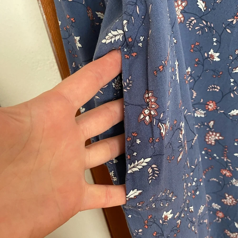 GAP Blue Floral Pattern Dress - Picture 7 of 10